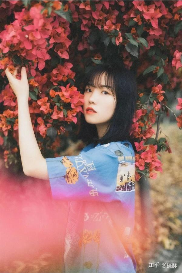 轻松拍出高级感!从前期到后期,教你拍出复古胶片人像